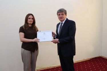 Qəbələ rayonunda dövlət qulluqçularının peşə bayramı qeyd olunub